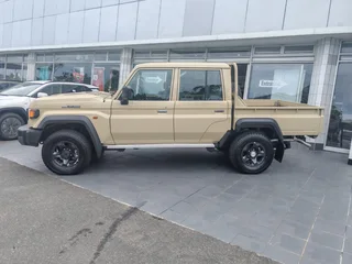 2025 Toyota Land Cruiser Double Cab