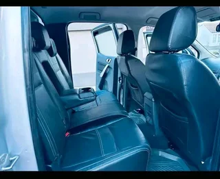 2013 FORD RANGER DOUBLE CAB with Canopy ☘️♥️