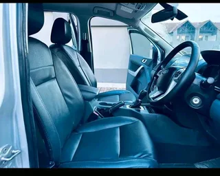 2013 FORD RANGER DOUBLE CAB with Canopy ☘️♥️