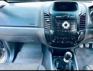 2013 FORD RANGER DOUBLE CAB with Canopy ☘️♥️