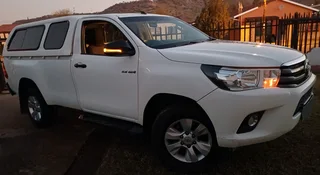 HILUX 2.4GD6 RB SRX