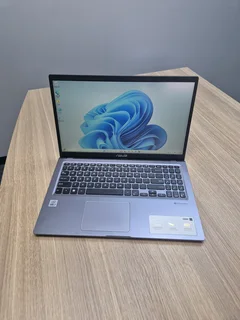 Asus VivoBook | Core i7 10th Gen | 8GB RAM | 512GB SSD