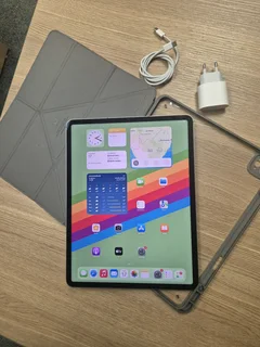 iPad Pro 12.9-Inch 6th Gen M2 Chip 128GB WiFi and Cellular (CASH or SWAP)