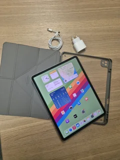 iPad Pro 12.9-Inch 6th Gen M2 Chip 128GB WiFi and Cellular (CASH or SWAP)