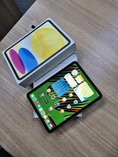 iPad 10th Gen 256GB WiFi Only (CASH or SWOP)