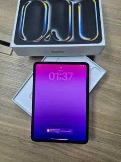 iPad Pro 11-Inch M4 Chip 256GB WiFi and Cellular (CASH or SWAP)