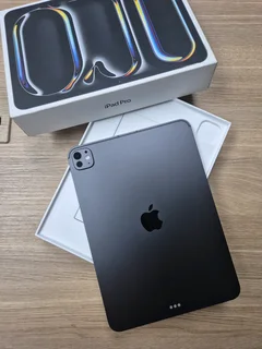 iPad Pro 11-Inch M4 Chip 256GB WiFi and Cellular (CASH or SWAP)