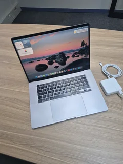 16-Inch MacBook Pro 2019 | intel Core i9 CPU | 16GB RAM | 1TB Storage