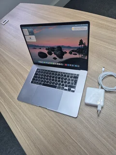 16-Inch MacBook Pro 2019 | intel Core i9 CPU | 16GB RAM | 1TB Storage