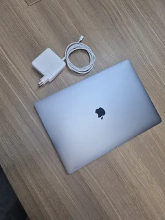 16-Inch MacBook Pro 2019 | intel Core i9 CPU | 16GB RAM | 1TB Storage