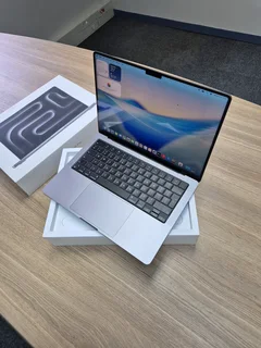 14-Inch MacBook Pro M3 Chip 8GB 512GB (CASH or SWOP)