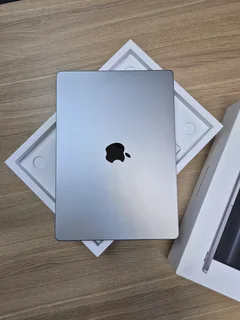 14-Inch MacBook Pro M3 Chip 8GB 512GB (CASH or SWOP)