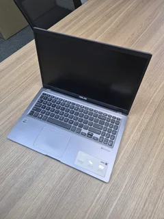 Asus VivoBook | Core i7 10th Gen | 8GB RAM | 512GB SSD