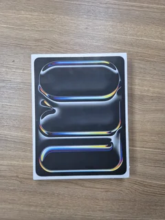 iPad Pro 13-Inch M4 Chip 256GB WiFi Silver (CASH or SWAP)