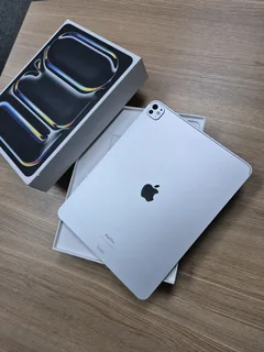 iPad Pro 13-Inch M4 Chip 256GB WiFi Silver (CASH or SWAP)