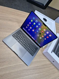 14-Inch MacBook Pro | M3 Pro Chip | 18GB RAM | CASH or SWAP