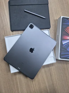 iPad Pro 12.9-Inch 5th Gen M1 128GB Cellular (CASH or SWAP)