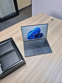 Dell XPS 13 9310 | 11th Gen Core i7 | 16GB RAM | 512GB SSD