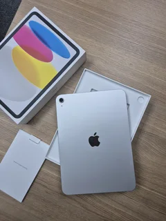 iPad A16 128GB WiFi | New Condition | CASH or SWOP