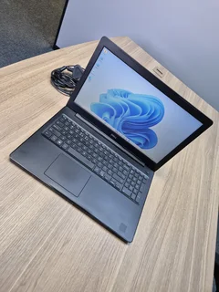 Dell Inspiron 15 | Core i7 10th Gen | 8GB RAM | 512GB SSD