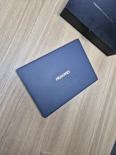 Huawei MateBook X Pro | 12th Gen Core i7 | Touchscreen | CASH or SWAP