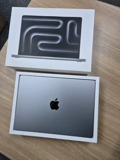 14-Inch MacBook Pro M3 Chip 8GB 512GB (CASH or SWOP)