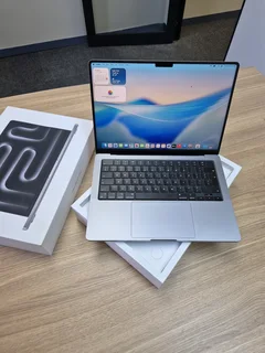 14-Inch MacBook Pro M3 Chip 8GB 512GB (CASH or SWOP)