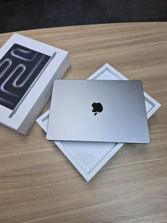 14-Inch MacBook Pro M3 Chip 8GB 512GB (CASH or SWOP)