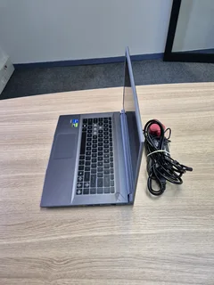 MSI Thin 15 Gaming Laptop | 13th Gen Core i7 CPU | 4GB NVIDIA RTX 3050 | CASH or SWOP