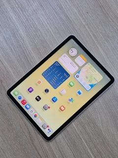 iPad Air 4th Gen 256GB WiFi and Cellular (CASH or TRADE-IN)