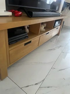 Coricraft Jefferson Oak TV Stand