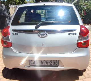 2014 Toyota Etios Hatchback R103000