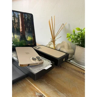 iPhone 13 Pro Max (128GB) in Excellent Condition &#43; Box &amp; accessories