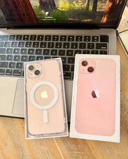 iPhone 13 (128GB) in Excellent Condition &#43; Box &amp; accessories