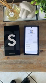 Samsung Galaxy S21 Ultra (256GB) Excellent Condition &#43; Box &amp;  Charger