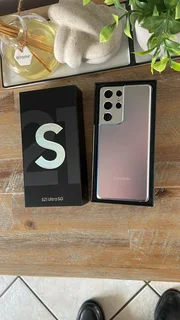 Samsung Galaxy S21 Ultra (256GB) Excellent Condition &#43; Box &amp;  Charger