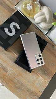 Samsung Galaxy S21 Ultra (256GB) Excellent Condition &#43; Box &amp;  Charger