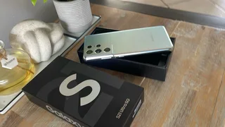 Samsung Galaxy S21 Ultra (256GB) Excellent Condition &#43; Box &amp;  Charger