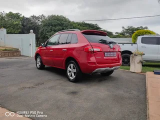 2013 Renault Koleos SUV