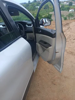 2021 Renault Triber  R80,000 has 87000km