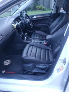 2019 Volkswagen Golf 7 1.0TSi R LINE