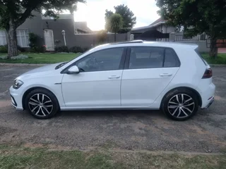 2019 Volkswagen Golf 7 1.0TSi R LINE