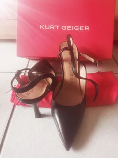 Size 7 Kurt Geiger Shoes