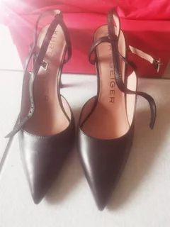 Size 7 Kurt Geiger Shoes