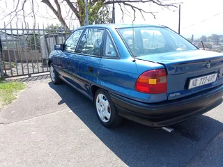 Opel Astra 160is