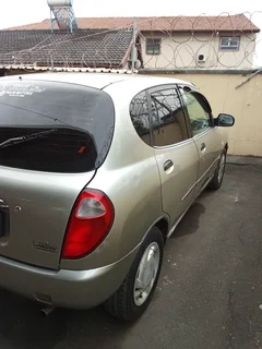 2000 Daihatsu Sirion 1.0L super light on fuel