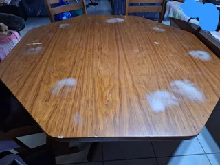 Dinning room table and chairs