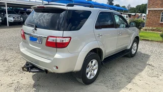 2010 Toyota Fortuner SUV
