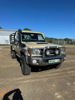 Toyota Land Cruiser 4.5 V8 Bakkie