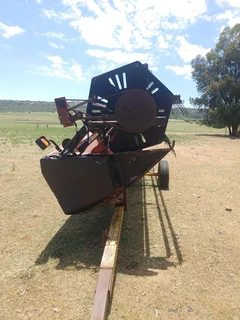 Case 1010 Tafel 22.5 Voet &#43; Kar&#43;Sonneblom Borman Toestel